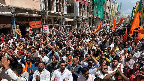 Devotees and saints protest to keep Khade Hanuman idol
