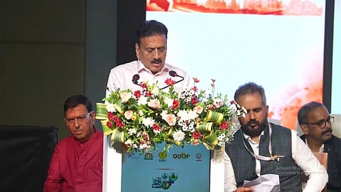 nashik kumbh mela meeting girish mahajan corporators