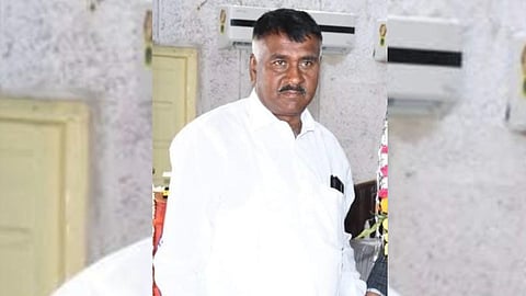Jabalpur Rani Durgavati University clerk Bans Bahor Patel