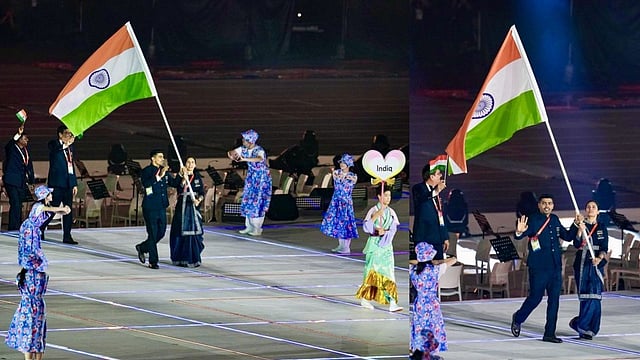 Indian Flag bearers Manu Bhaker and Pawan Kumar, who hoist the tricolor 