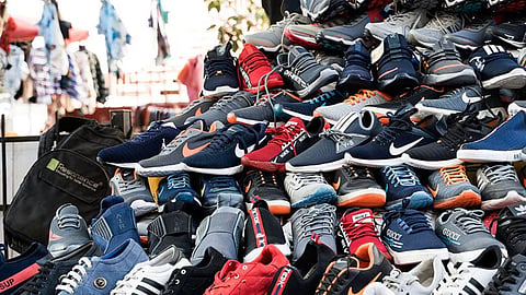 Agra Footwear Industry Shifts Toward Sports Shoes as Global Demand Rises