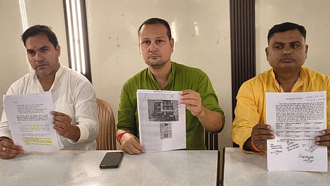 Agra: Questions Raised Over Verification Process  Haisiyat Certificate Row