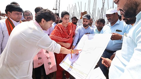 Jyotiraditya Scindia inspects the 458 crore Chambal-Kotwal water project