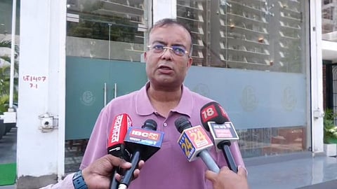 Congress Chhattisgarh Minority State In-charge Aminul Khan Suri addressing the media in Indore.