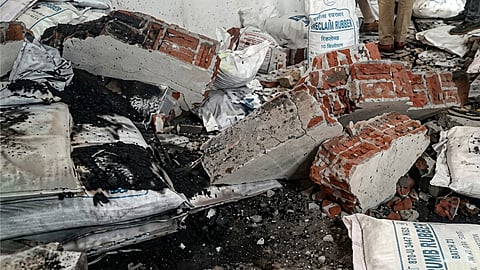 Palghar Tina Rubber Factory Wall Collapse 3 Workers Dead