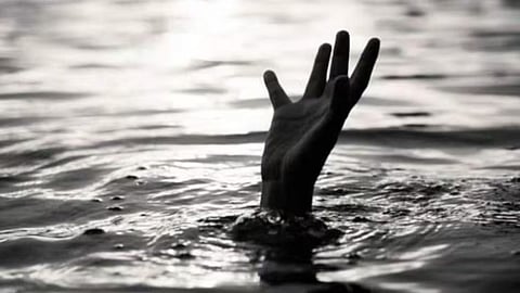 thane jogila talav two girl sisters bodies found