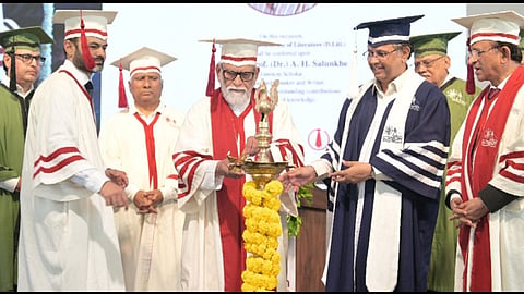 mgm university convocation prof unnat pandit raghunath mashelkar honorary degree