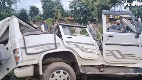 Bolero collided with a truck in Chhatarpur