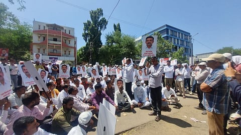 malegaon professor sopan borse death case teachers protest
