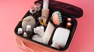 Travel beauty kit 8 essential things.