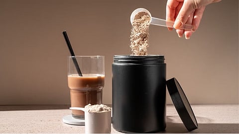yeast protein kya hai kaise lein whey se kitna alag.