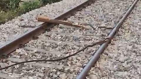 Agra Railway Track Obstruction: Emergency Brakes Avert Train Accident