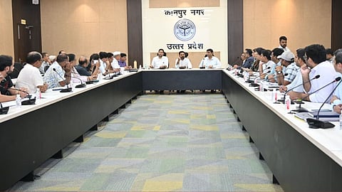 Kanpur Industry and Trade Bandhu Meeting: DM Mahendra Singh Tanwar Orders Time-Bound Resolution of Business Issues