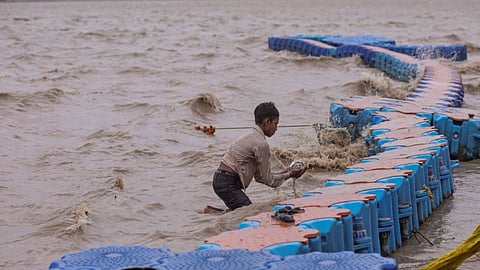 Kushinagar Flood Alert Gandak River Rises Above Danger Mark, Relief- Rescue Operations Intensified