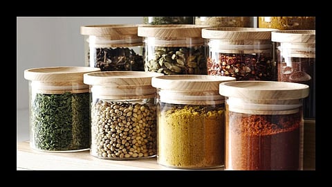 old spices expiry signs how to store masalas.