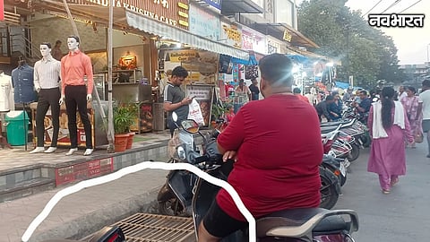 Kalyan West Iron Grills Traffic Jam Pedestrian Safety Issue
