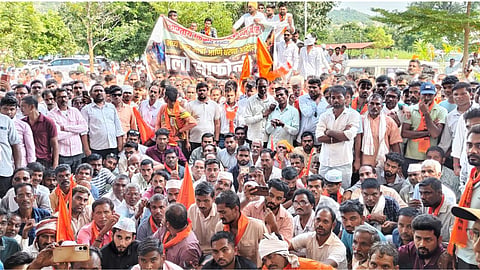 sakoli farmer protest 18 demands paddy msp bonus