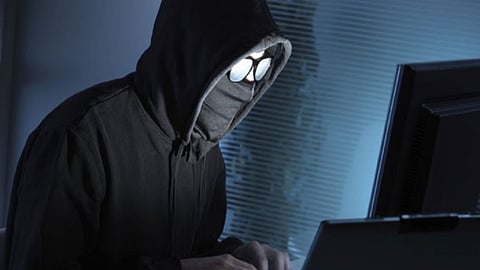 Surat Cyber Crime Share Trading Fraud