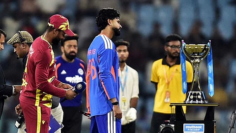 Ind Vs Wi LIVE TOSS IMAGE