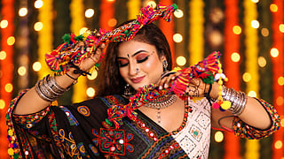 Dandiya night makeup tips ethnic look.