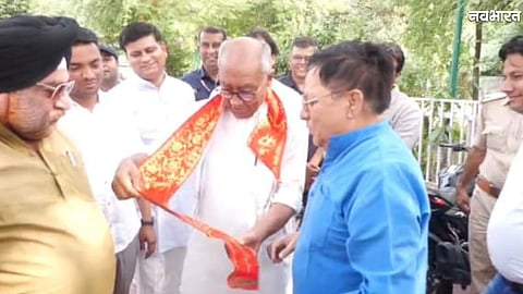 Digvijaya Singh comments on a stole bearing ‘Om Namah Shivaya’