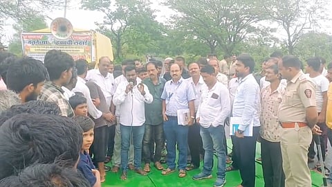 bhandara mahalgaon sondya road 14 crore fund
