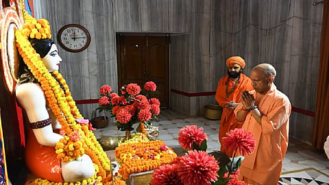 CM Yogi has arrived in Gorakhpur for a three-day visit; he will participate in the Mahanisha Puja today.