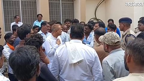 Family members of Akash Choudhary protest in Shahpura