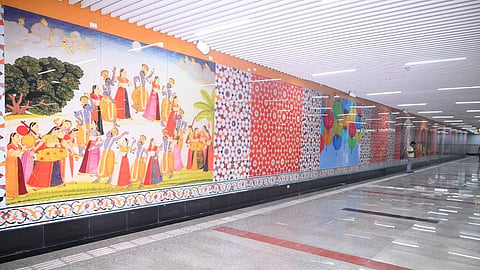 Metro journey Ramayana glimpse 