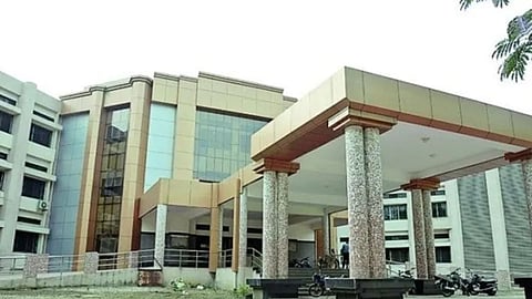 Nagpur Mayo Hospital Trauma Care Center Upgrade Portable X-Ray