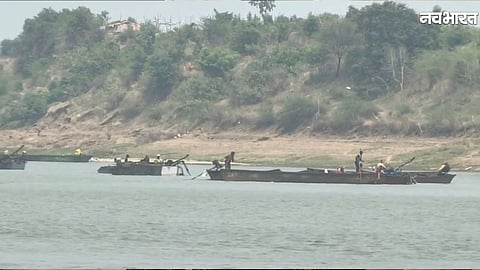 Bhairunda illegal sand mining news