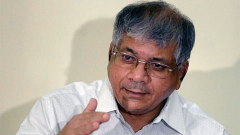 prakash ambedkar 76 lakh voters election commission march