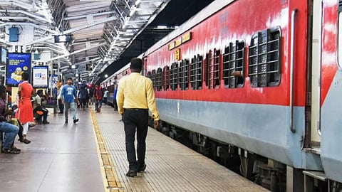 Festival Special Nanded Jalna Special Train Berth Availability
