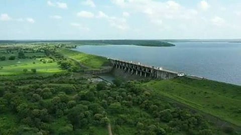 akola water crisis katepurna dam water tanker sale