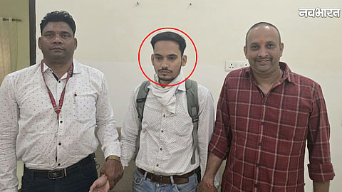 Indore Lokayukta Trap sub Engineer Harsh Gehlot