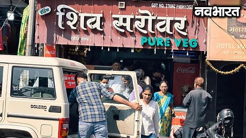 Woman arrested for forcing young women from Mumbai dance clubs