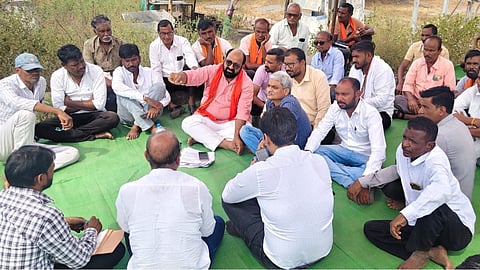yavatmal pathari phata road protest 1 90 crore fund