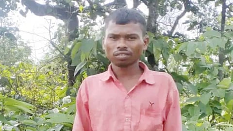 Jharkhand police arrested Maoist, arms also recovered