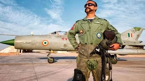 Balakot Air Strike Hero Abhinandan Varthaman to be awarded Vir Chakra by president Ram Nath Kovid, Pakistan's F-16 fighter jet was shot down in 2019