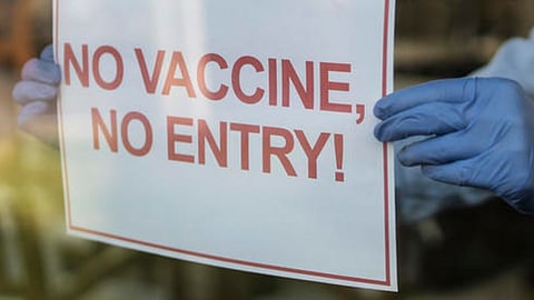 Maharashtra Omicron Updates : Omicron crisis deepens in Maharashtra, 'No Vaccine, No Entry' order issued in Ahmednagar