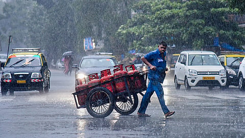 Weather: Rains in Mumbai
