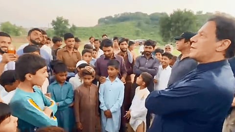 imran-khan-listen-complain-about-mohammad-rizwan-for-his-slow-batting-approach-video