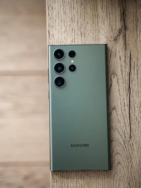 test-galaxy-s23-ultra-design