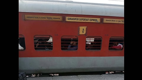 LTT-Gorakhpur Superfast Express