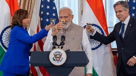 Vice-President-Kamala-Harris,-India's-Prime-Minister-Narendra-Modi,-and-Secretary-of-State-Antony-Blinken,-share-a-toast-during-a-State-Visit-Luncheon-at-the-State-Department,