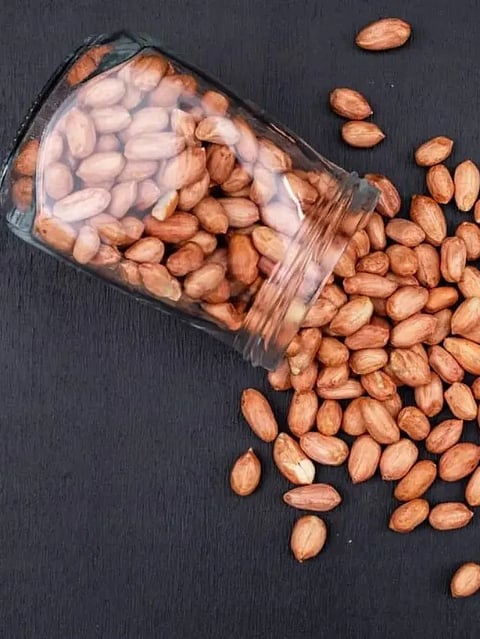 Soaked-Peanuts-Benefits-In-Hindi-