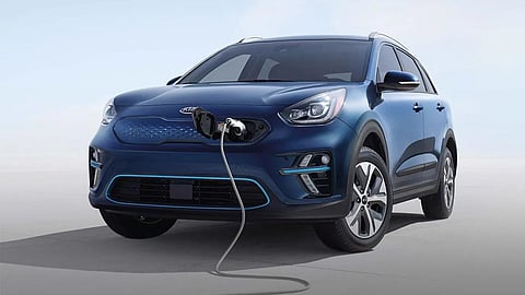 Hybrid Cars vs Electric car