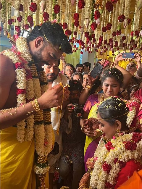 venkatesh iyer Married to Shruti Raghunathan