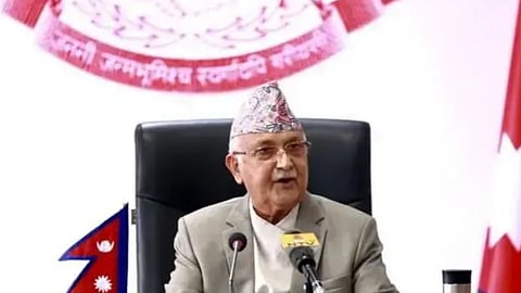 ओली के चीन दौरे पर रवाना होते ही खुल गई नेपाल की किस्मत, करोड़ों अमेरिकी डॉलर का मिला अनुदान