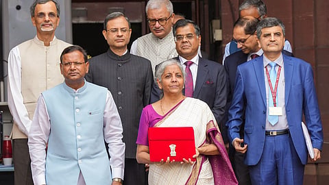 बजट 2025-26 की तैयारी को लेकर अर्थशास्त्रियों से मिली वित्त मंत्री निर्मला सीतारमण